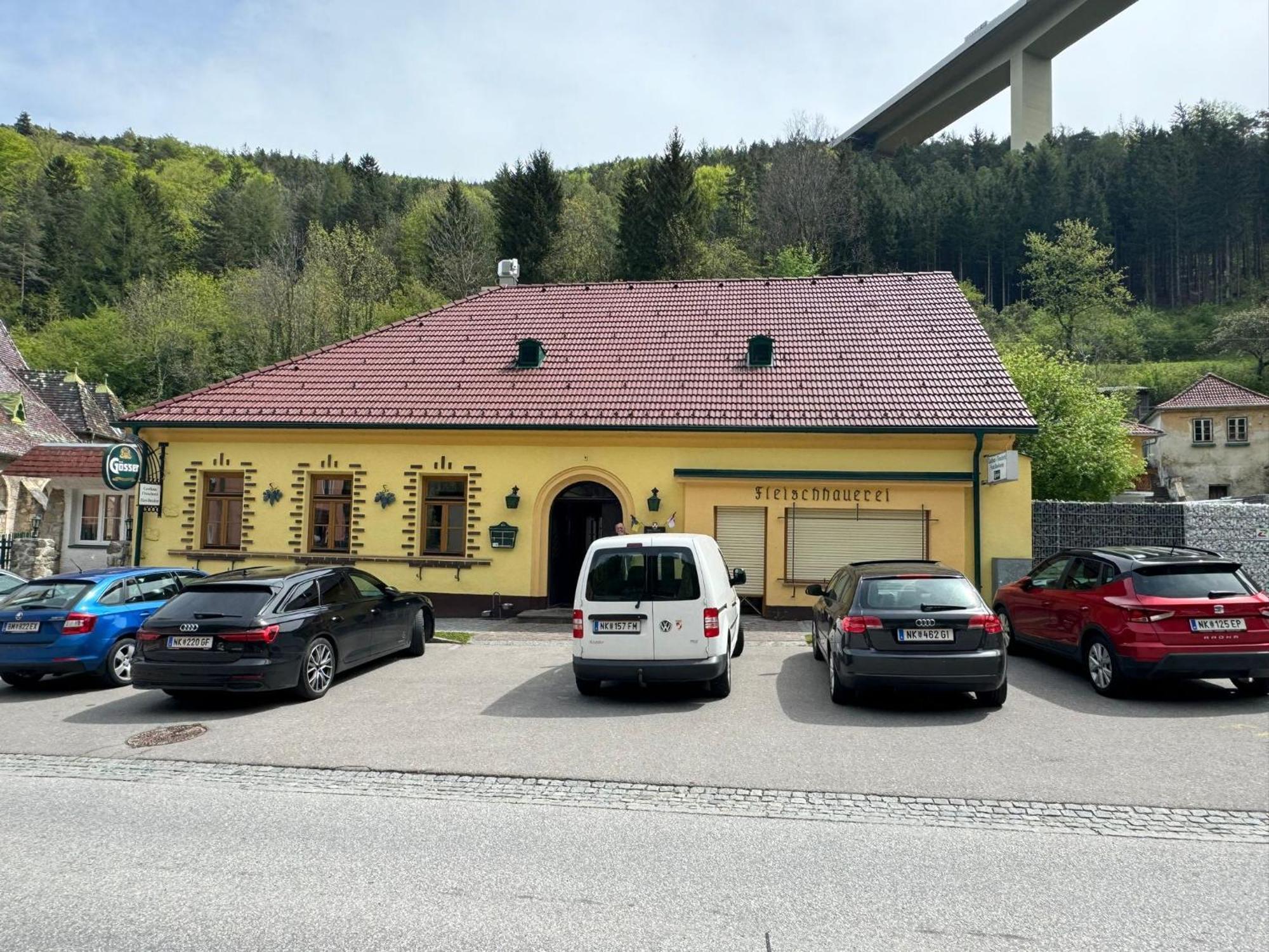 Schoene Ferienwohnung Schottwien Esterno foto